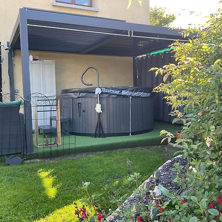 لا تور دي سالفاجني La Maison D'Ivona المظهر الخارجي الصورة